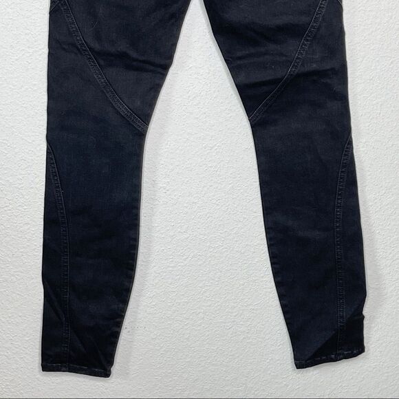 Mother The Sprinter in Devil In The Making Pants - Picture 6 of 10